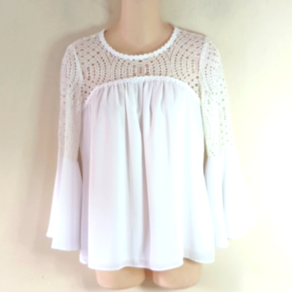 Lilly Pulitzer Amenna Flounce Sleeve Top in White 2 - Picture 3 of 16